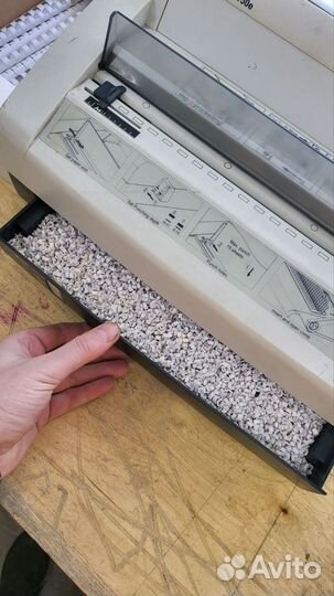 Брошюровщик электрический buro CB 150e