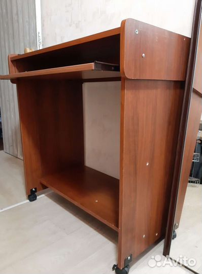 Компьютерный стол бу