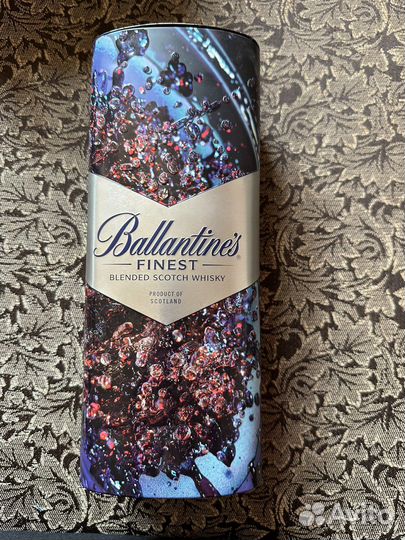 Жестяная коробка Ballantines синяя