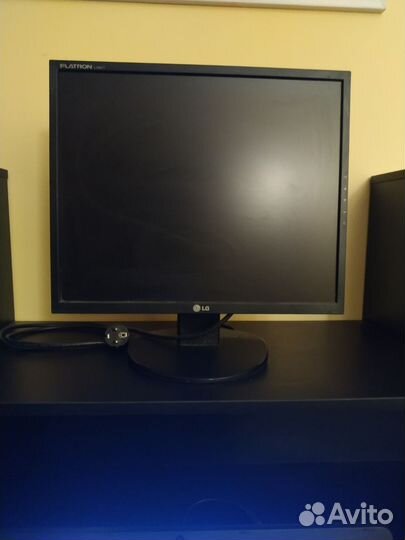 Монитор для компьютера бу диагональ 48 см