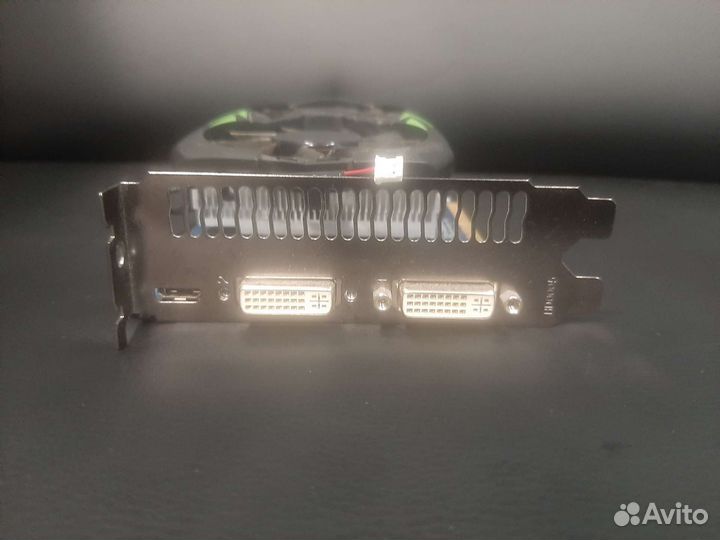 Видеокарта GTS 450 с кастомным охлаждением
