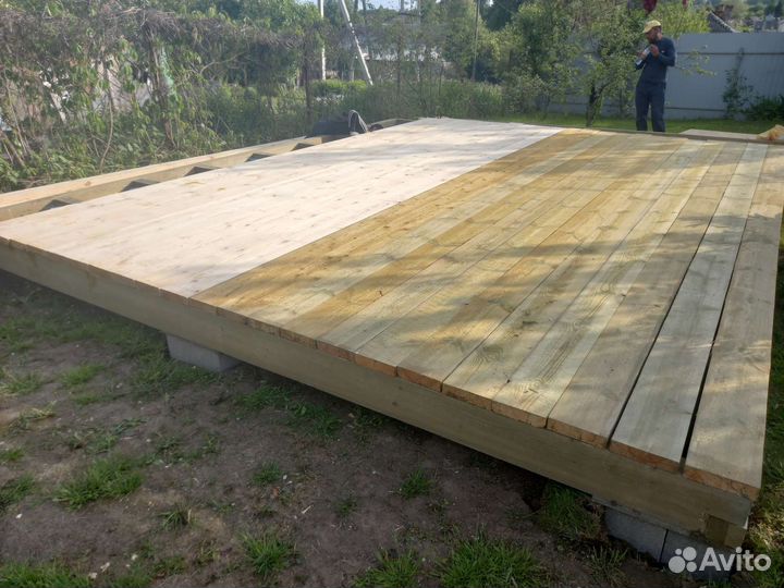 Бригада строителей