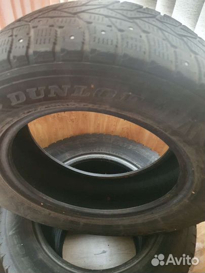 Dunlop Winter Maxx 205/65 R15 и 205/65 R15 94H