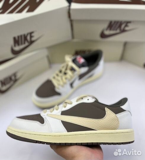 Travis scott x Nike air jordan 1 low reverse mocha