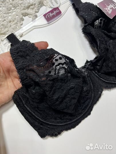 Черный бюстгальтер кружевной 75E Playtex