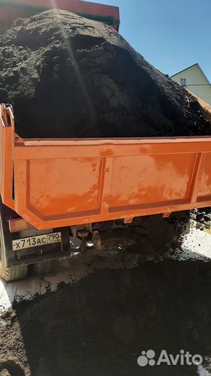 Грунт огородная садовая земля чернозём