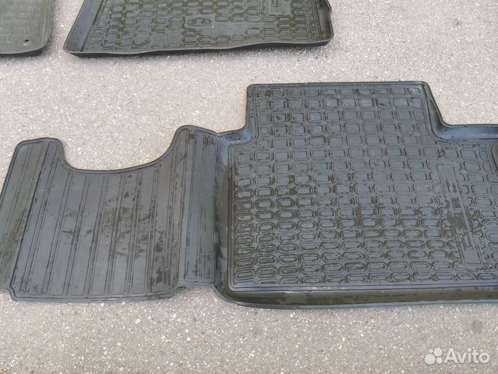 Коврики салона Резиновые, с бортом