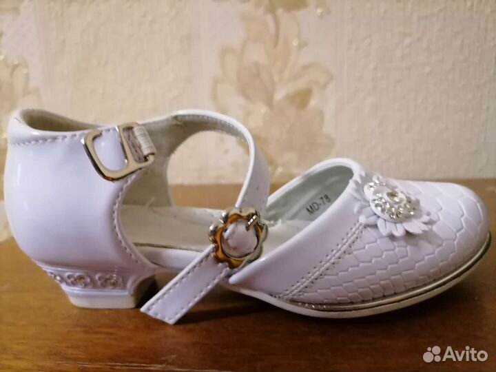 Туфли для девочки