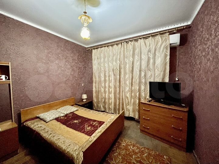 Комната 18 м² в 3-к., 1/2 эт.