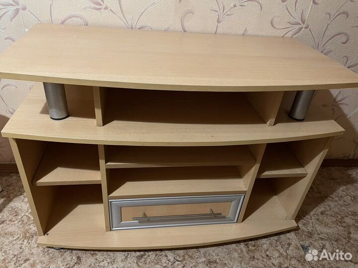 Тумба под телевизор