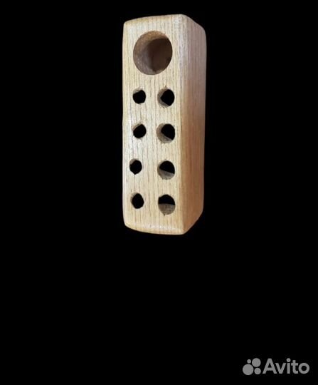 Дубовая подставка для ручек или кисточек