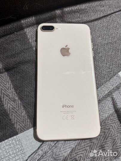 iPhone 8 Plus, 64 ГБ