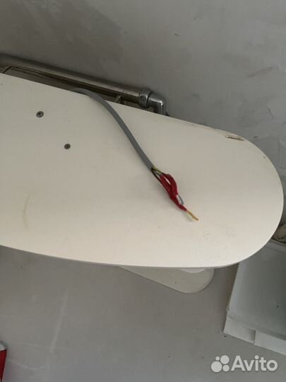 Зеркало навесное в ванную комнату