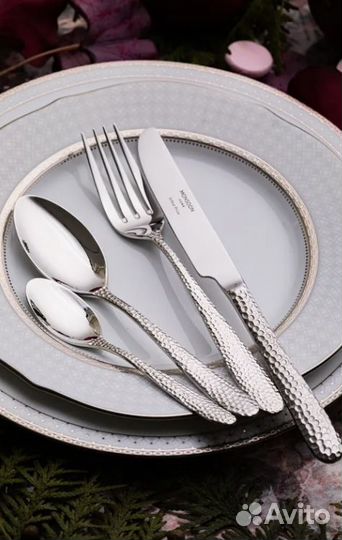 Набор столовых приборов