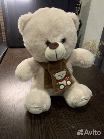 Плюшевый медведь новый