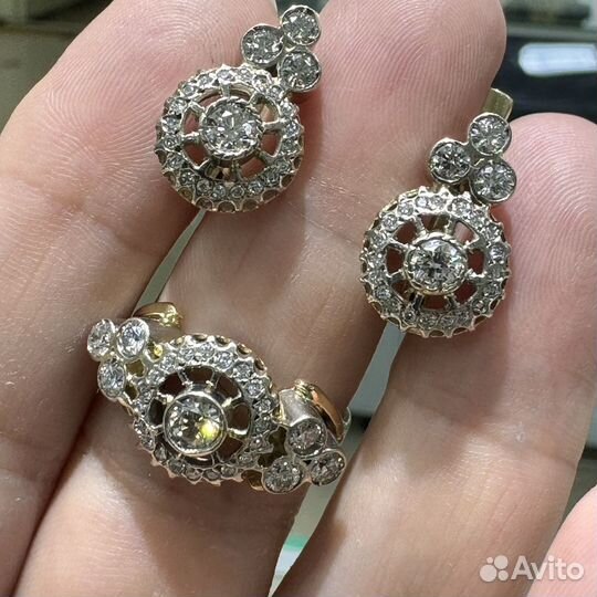 Золотой клмплект 750 проба, пс