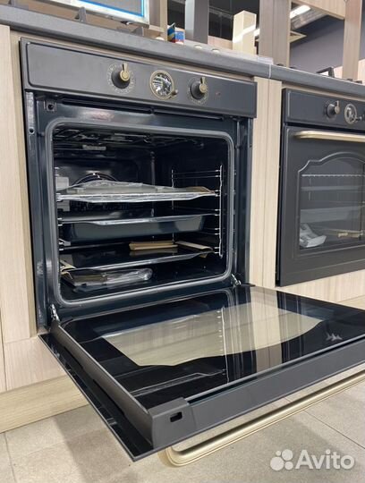 Духовой шкаф gorenje BO6735CLB