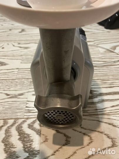 Мясорубка электрическая