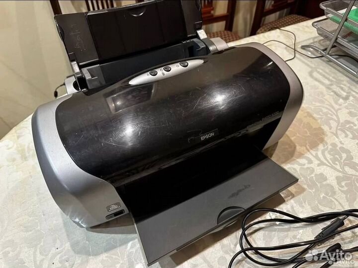 Принтер цветной струйный Epson Stylus Photo R200