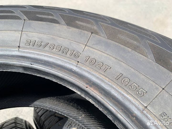 Yokohama Ice Guard IG55 215/65 R16 102T