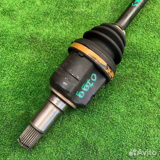 Привод передний правый Suzuki Escudo/ Grand Vit