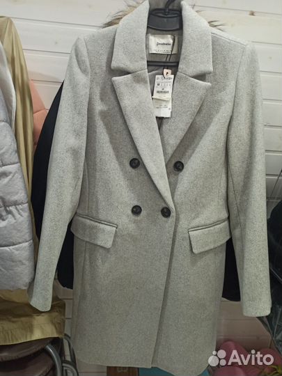 Пальто женское новое Stradivarius размер М