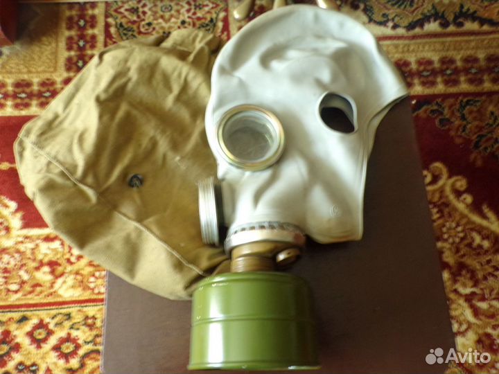 Противогаз армейский