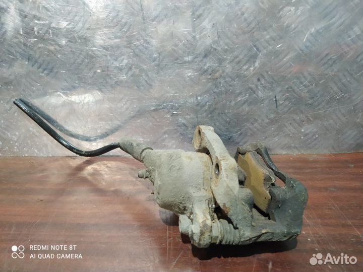 Суппорт правый Renault Fluence седан 2.0 M4R751