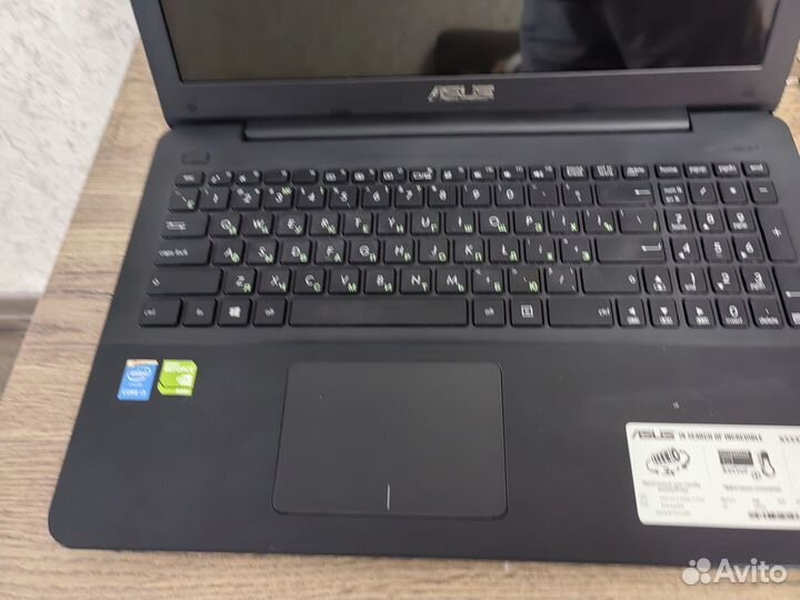 Ноутбук asus