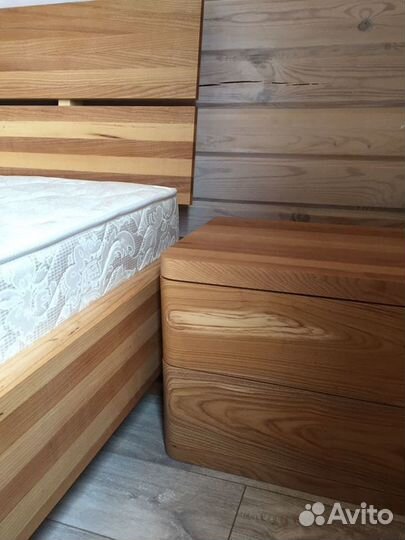 Мебель из массива дерева: кровати, тумбы, столы