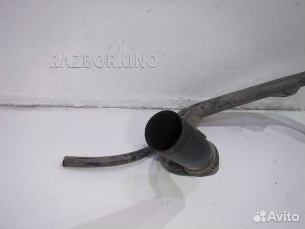 Топливно-заливная горловина