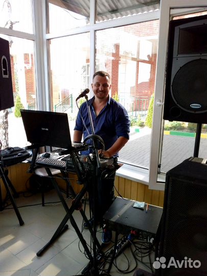 DJ Диджей - живой вокал