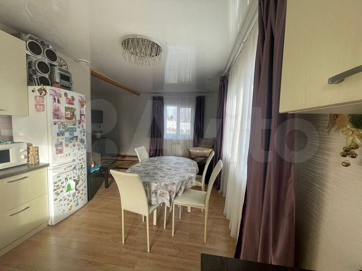 Дом 128 м² на участке 5 сот.