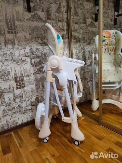 Стульчик для кормления babyton