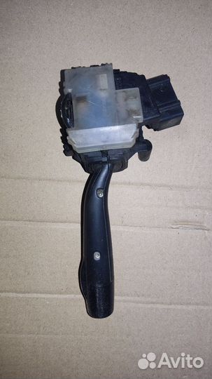 Блок подрулевых переключателей Toyota Corolla