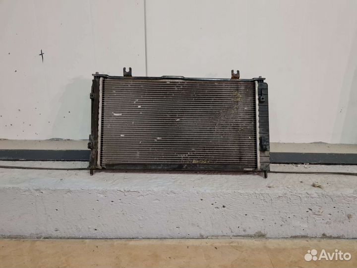 Радиатор охлаждения LADA Granta / Kalina 2