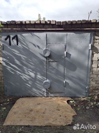 Ворота гаражные металлические