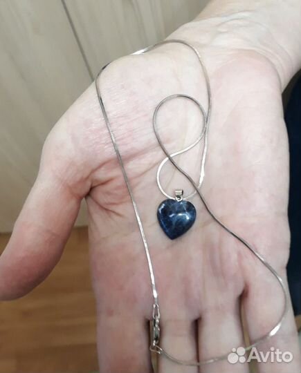 Серебряное колье сердечко