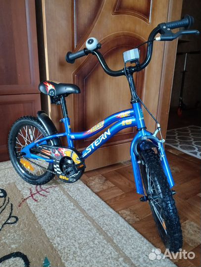 Велосипед детский 16 дюймов для мальчика б/у