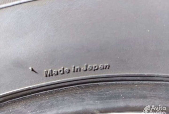 Bridgestone B700 205/80 R15