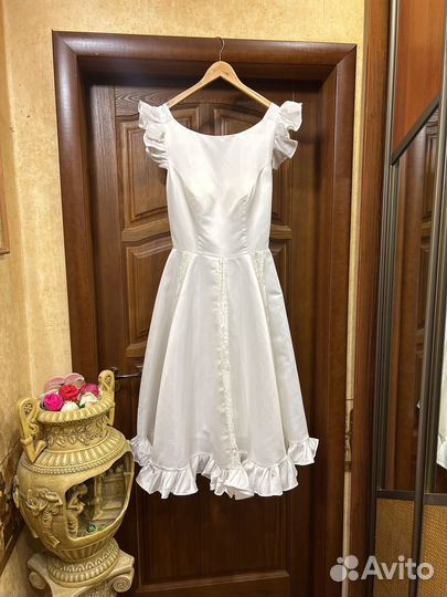 Платье вечернее