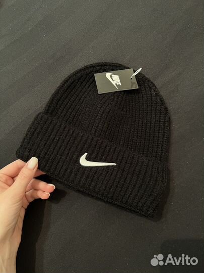 Мужская шапка