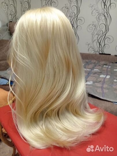 Парик блонд длинный термоволокно