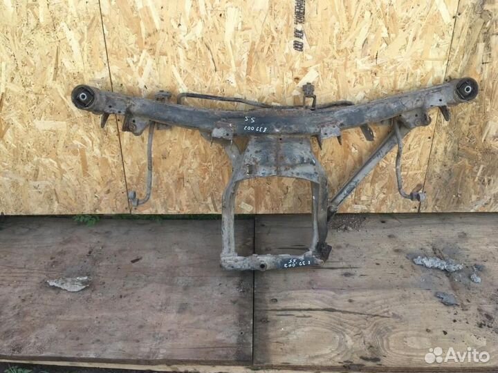 Балка задняя бмв Е32