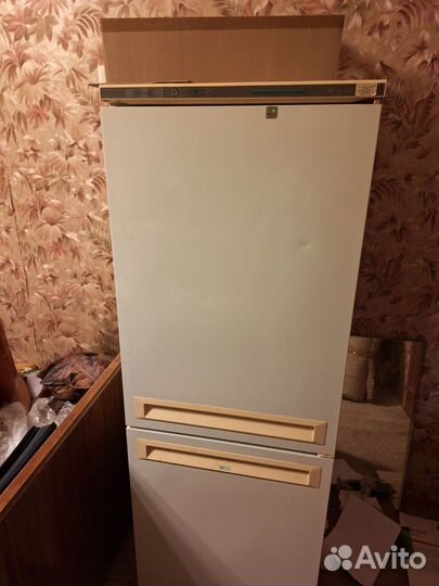 Холодильник Stinol