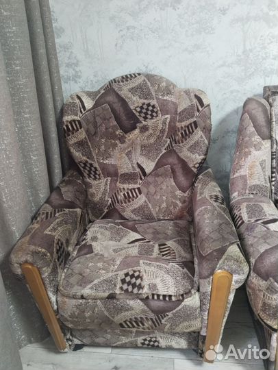 Диван и 2 кресла