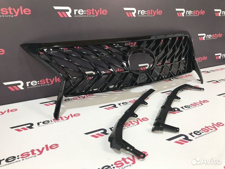 Решетка радиатора Lexus LX570 2012-2015 S513