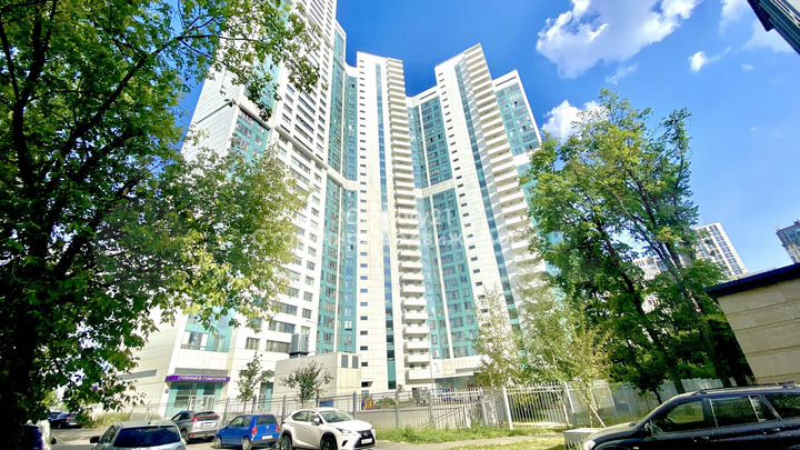 7-к. квартира, 310,4 м², 5/40 эт.