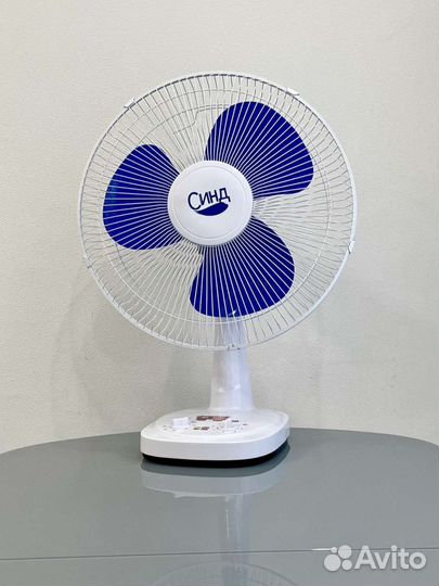 Вентилятор настольный новый