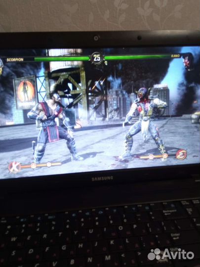 Ноутбук самсунг